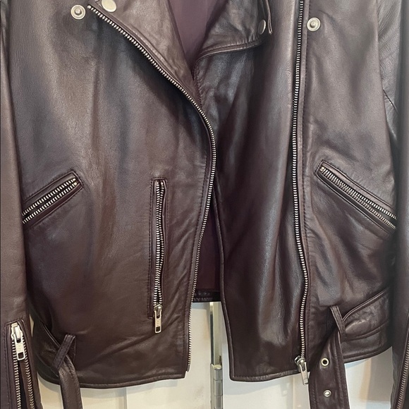 Quince 100% sheep Leather Motorcycle Jacket, color port , size medium - Picture 7 of 12